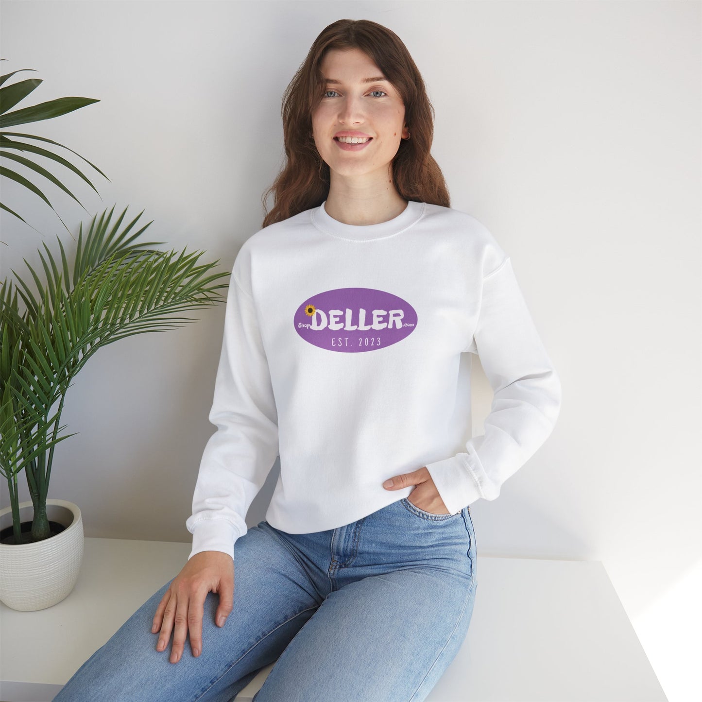 Deller Logo Classic Gildan Crewneck